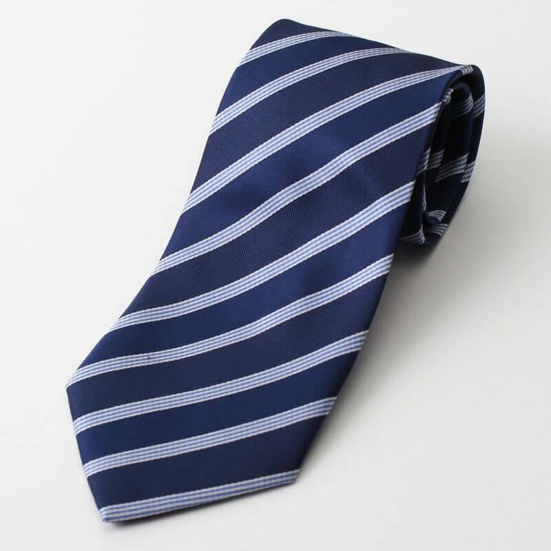 ストライプ　ネクタイ　青