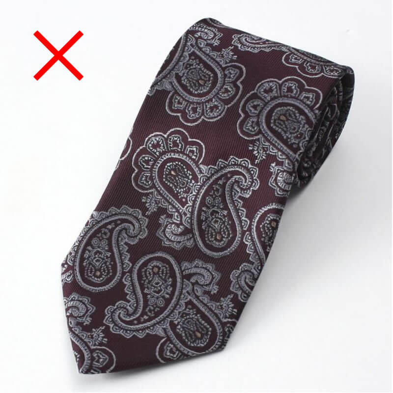 ペイズリー柄　ネクタイ　ブラウン　就活