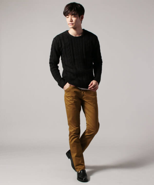 ブラウンパンツ