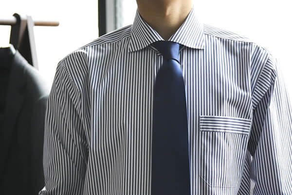 40代のネクタイの選び方 大人の男の魅力を引き立たせる最強ネクタイ色柄7選 ビジネスマン応援メディア スマートビズ Smart Biz