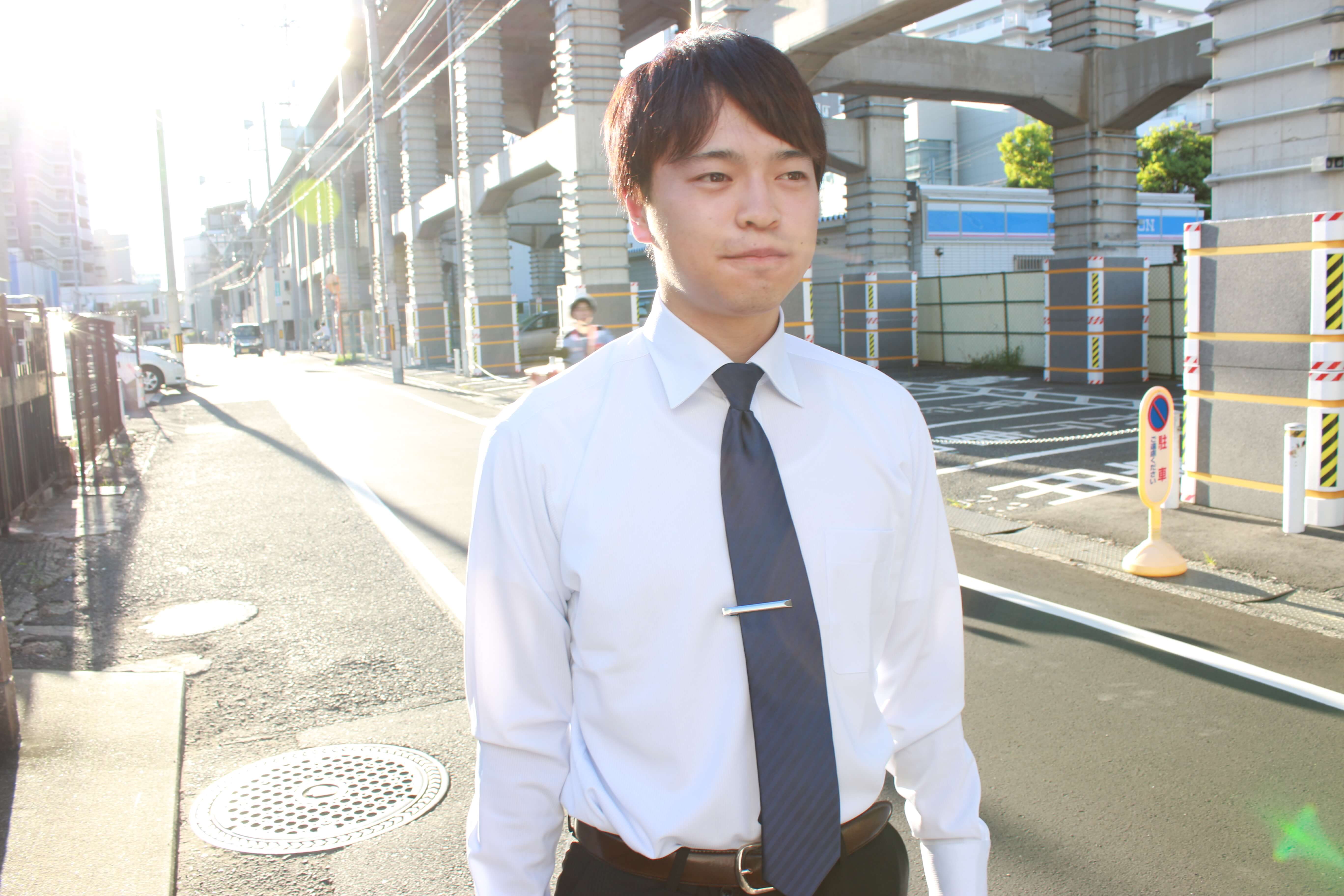 時短　ワンタッチネクタイ　ニットシャツ　コーディネート