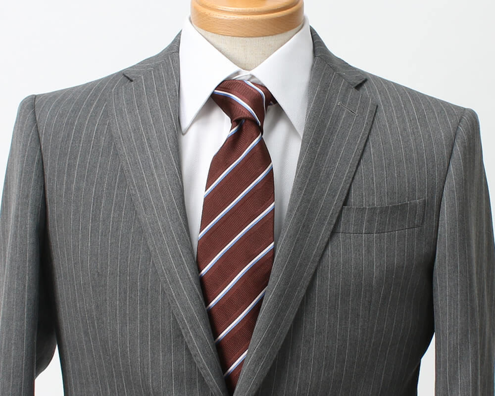 グレースーツ　コーディネート