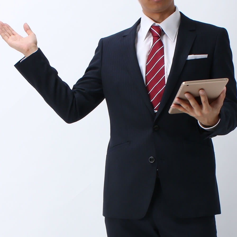 プレゼンテーションで目立つコーディネート